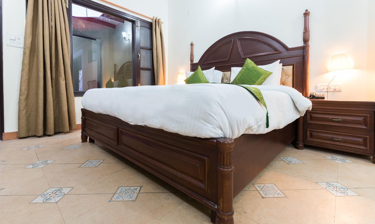 Treebo Trend Royal Mansion Hotel Mussoorie Exterior photo